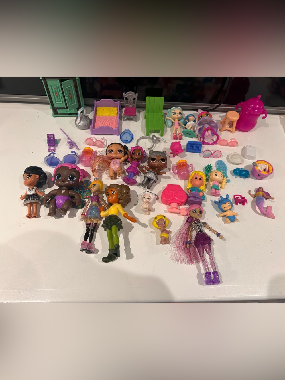Misc dolls/accessories